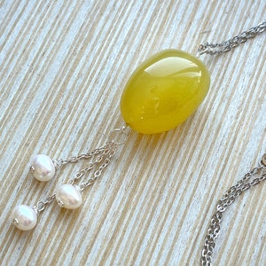 Yellow Agate 925 Sterling Silver pendant with freshwater pearls image 1