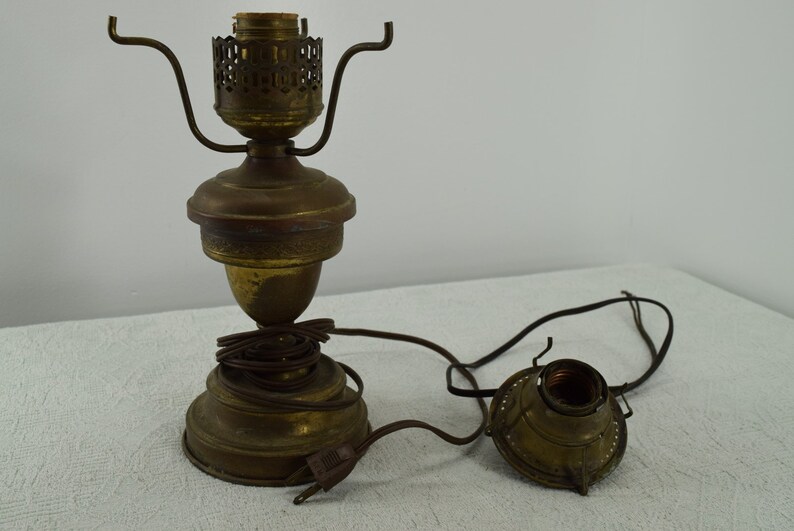 Vintage Oil Lamp Converted To Electric It Works Or Can Image 0