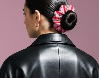 Pink Vibe Scrunchie | Handgefertigter Haarschmuck