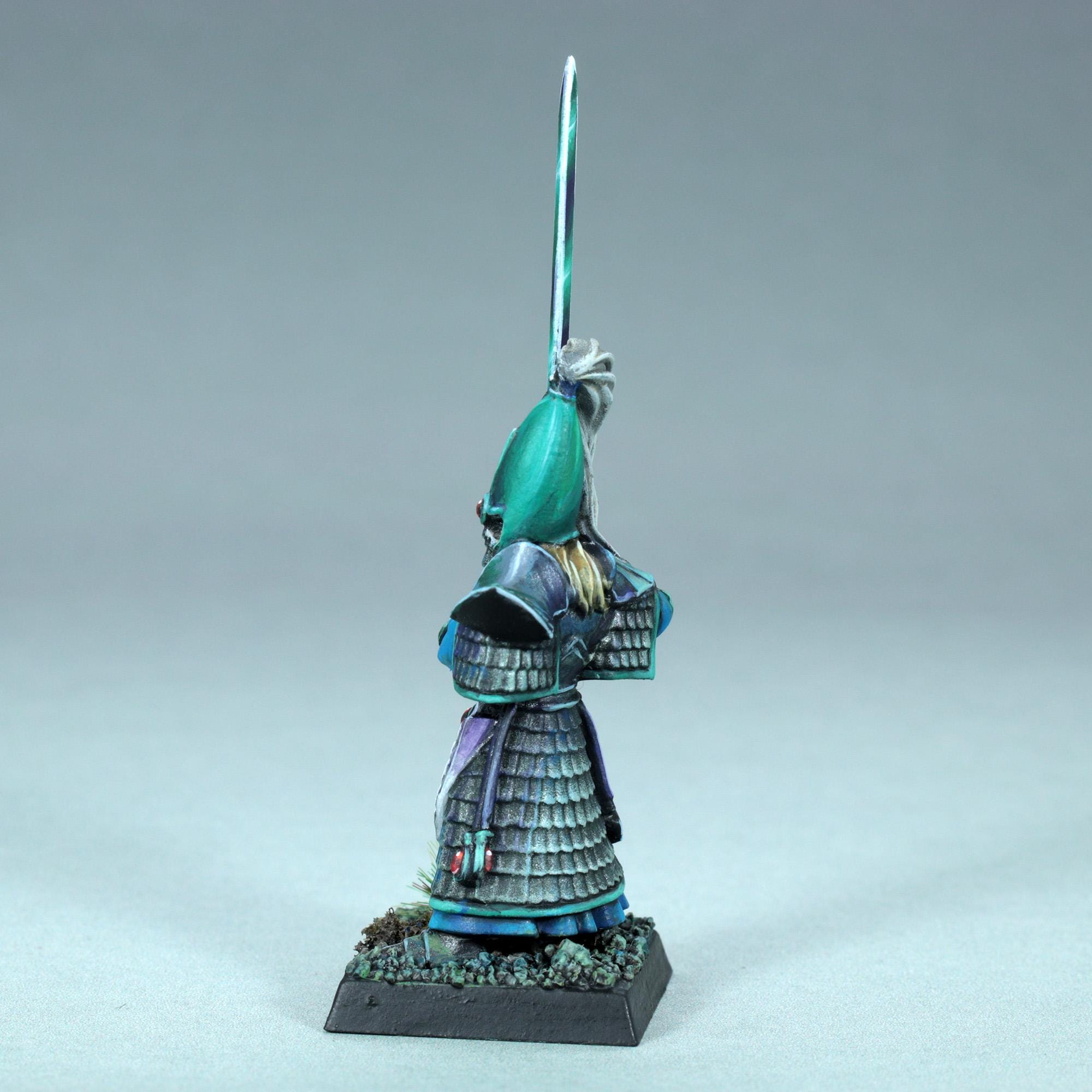 ペイントされたエルフの戦士の大剣、ペイントされたウォー