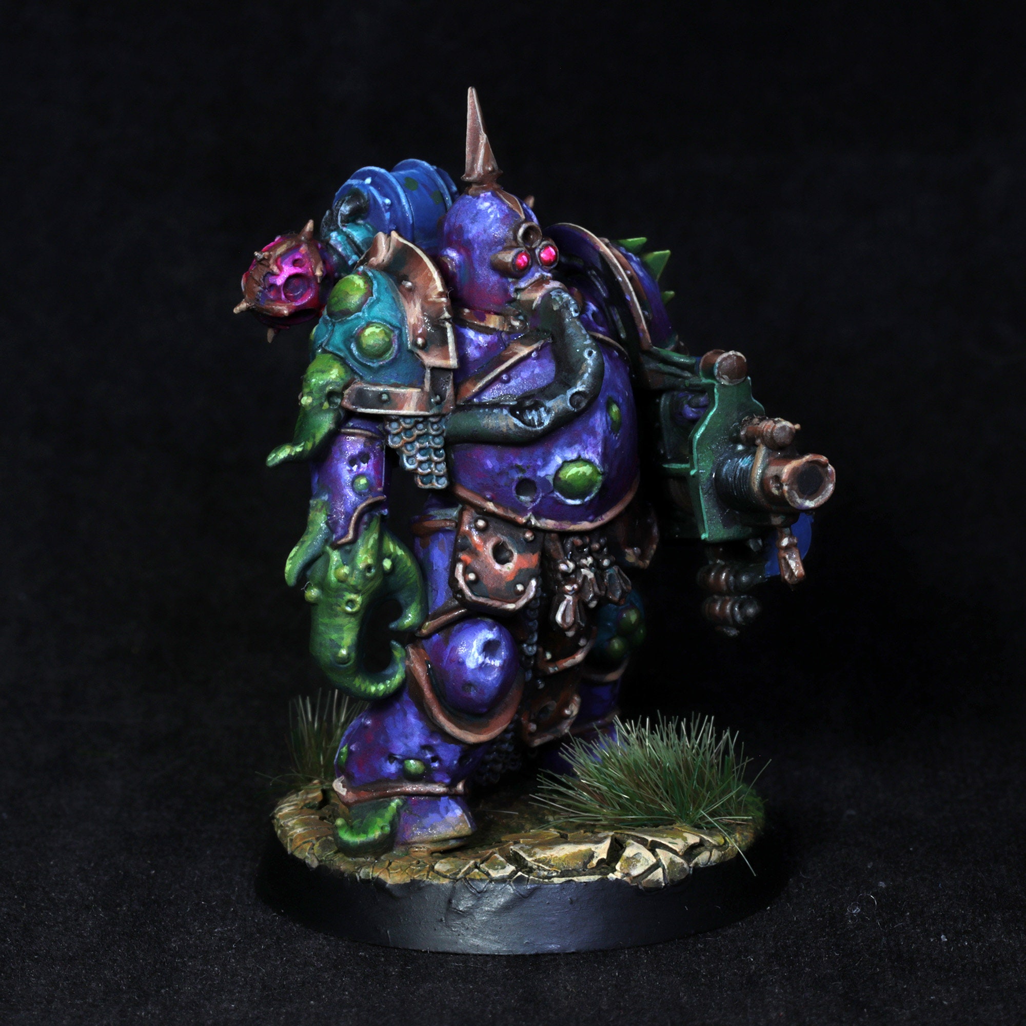 ウォーハンマー 40,000 デスガードペイント済みミニチュア 塗装済みデスガードミニチュア、塗装済みナーグルマリーン