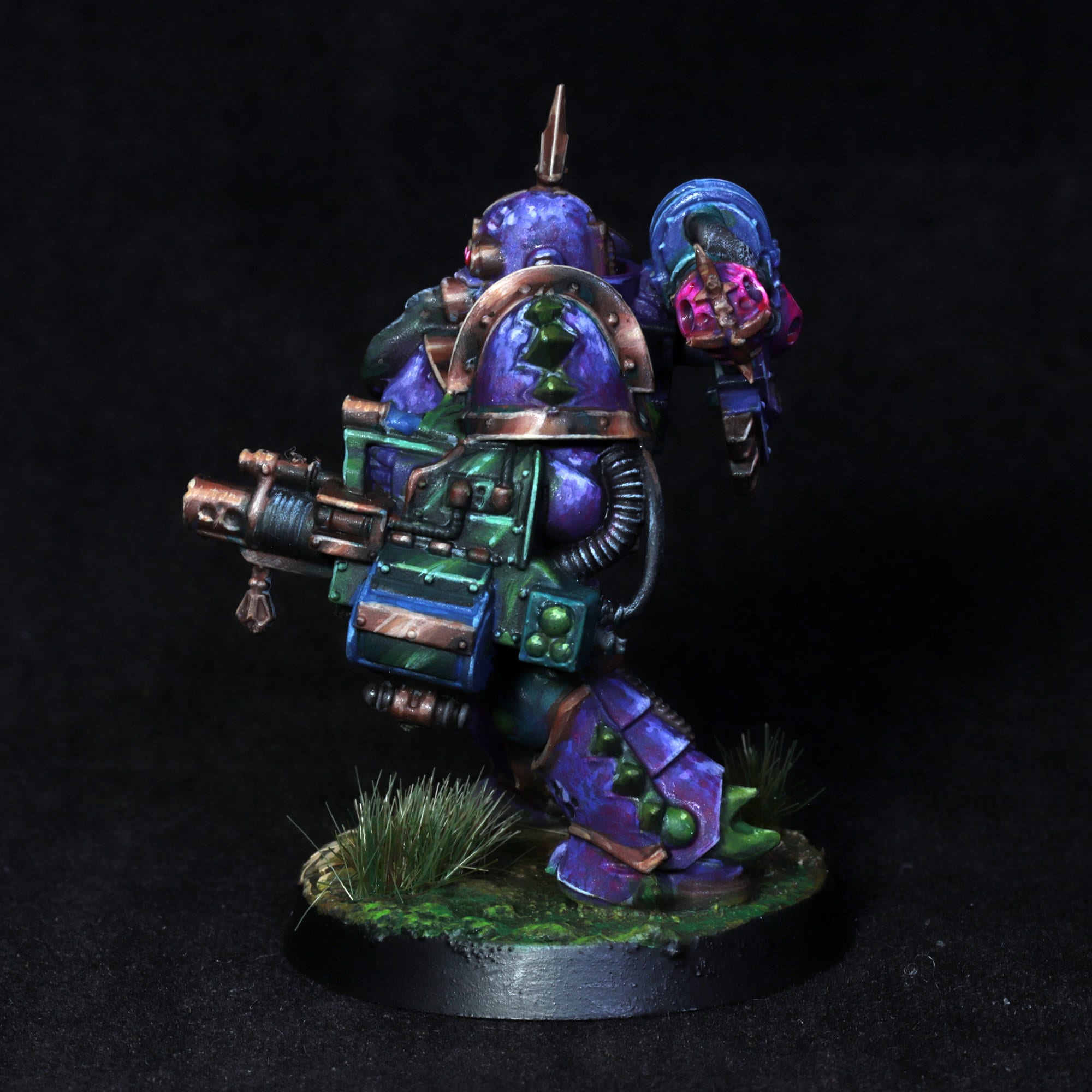 塗装済みデスガードマリーンミニチュア、塗装済みナーグルマリーン
