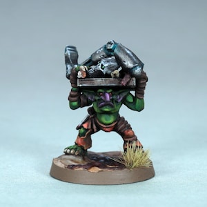 Painted Gretchin Worker Miniature. Ork Grotz Ammo Runt. Kult of Speed Freeks, evil sunz