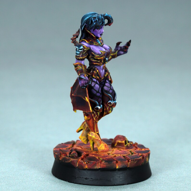 Miniature Succube N°023 Mage Knight - Pour Jeu De Figurines - Occasion à Repeindre/Ressocler