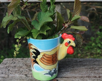 getöpferter Becher, Bunte Tasse, Hahn, lustiges Geschenk, Ton Vase, Stiftehalter, handbemalt, 3D, große Tasse ,Vielseitig, Landleben