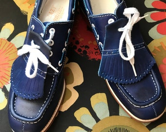 Vintage leather marine blue golf shoes converted into street shoes