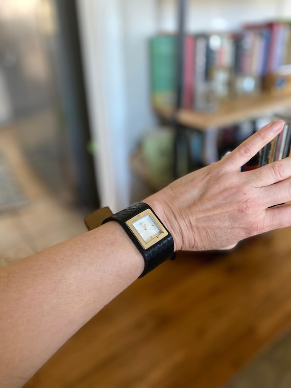 Dkny digital watch 2025