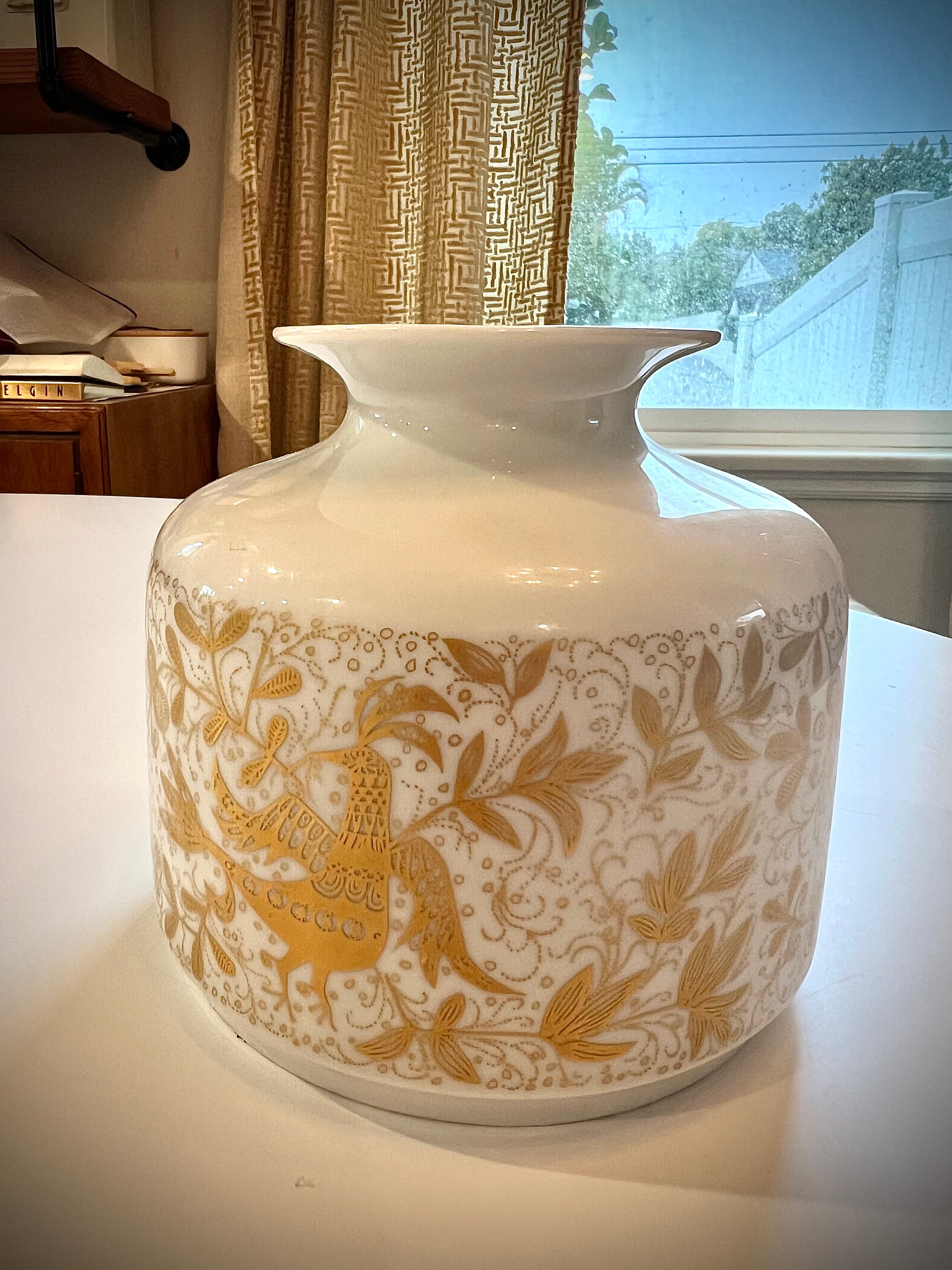 Vintage 1960s Lorenz Hutschen Reuther of Germany Gold Leaf and