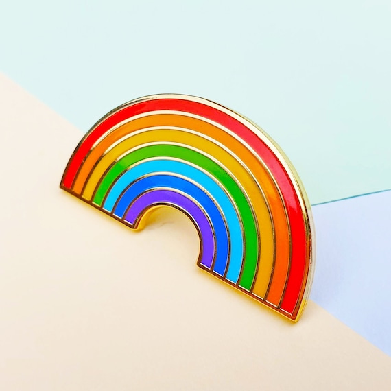 Rainbow Pin Badge Pride Pins LGBT Enamel Pin Badge Love 