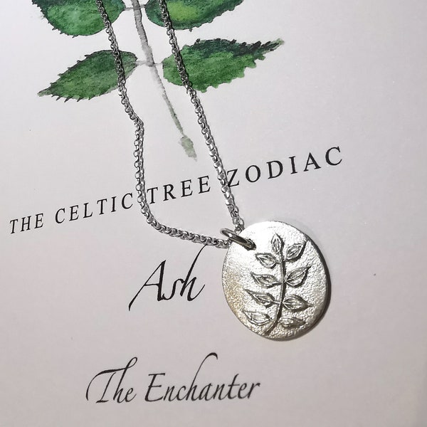 Collier zodiaque arbre feuille de frêne - zodiaque celtique, arbre astrologie, bijoux païens, cadeau druide, cadeau celtique, collier Verseau, bijoux poissons