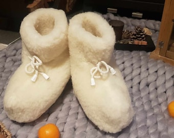 Woolen slippers Warm  Slippers Ladies Womens Mens Winter White  Booties Boots  Soft