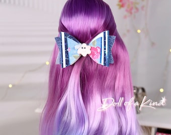 Bow Accent American Doll Custom Bow - Cloudy Bow voor pop Bow voor poppen - Past op elke pop of meisje, volwassene... Prachtig