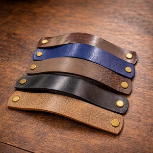 Manijas de cuero gruesas y planas para exteriores, tiradores para gabinetes, perillas para cajones, manijas para jardín, cobertizos, puertas de granero