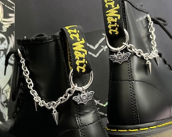 LUNA BAT & ALT Spike Boot Chain charms hardware grunge charm, shoe accessories, shoe jewellery, clip anklet chains, Wednesday