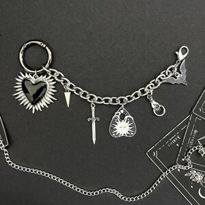 BARBED HEART KITSCH boot chain with charms, shoe jewellery, anklet chains, boot embellishments with bat, hand and dagger charm