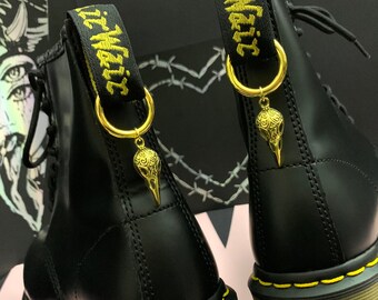 ORNATE RAVEN SKULL gold boot charms, grunge punk charm, shoe accessories, boot charms, dark academia
