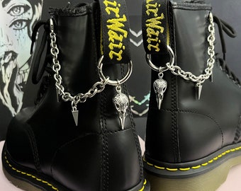 ORNATE RAVEN SKULL & Alt Spike Boot Chain charms hardware grunge charm, shoe accessories, shoe jewellery, clip anklet chains, crow