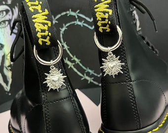 BOOT CHARMS HEART silver spiked barbed wire heart boot charm, boot ornament, alchemy gothic cute witchy style