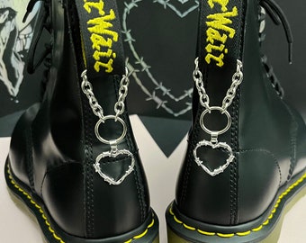 BARBED WIRE HEART boot charms, hanging boot chains, rosary beads boot charm, boot ornament, alchemy gothic cute witchy style boot chain