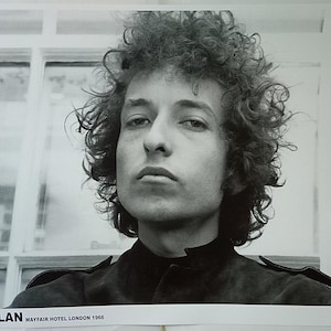 BOB DYLAN Poster Mayfair Hotel London 1966 blond op blond periode 33 x 23 inch