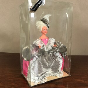 Vintage Souvenir Doll France, Princess de Rohan