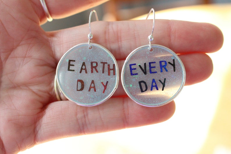 Resin Word Art Earrings Earth Day Every Day Resin Glitter Earrings Light Blue Round Resin Earrings Glow In The Dark Earth Day Earrings