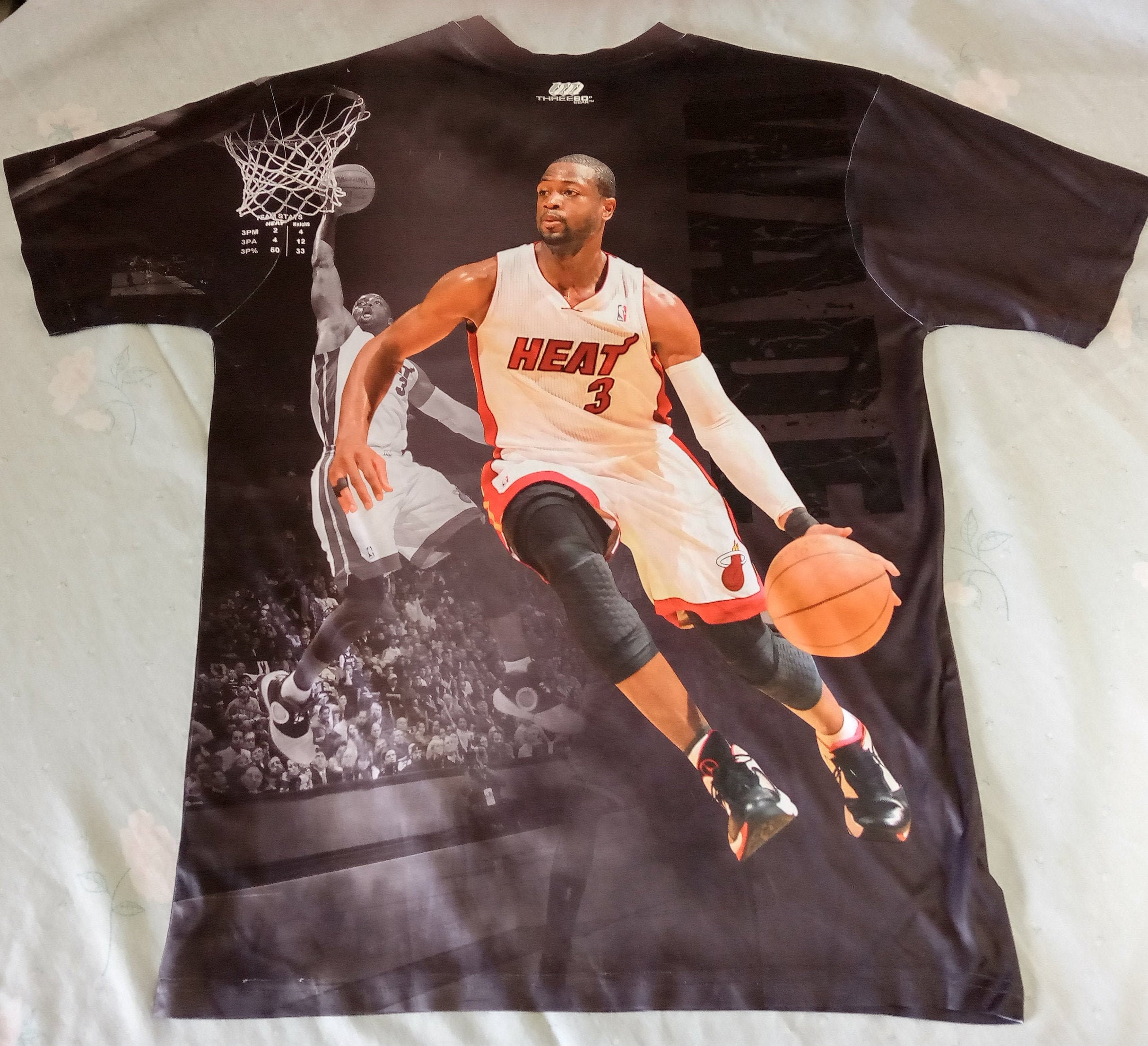 Dwyane Wade Lob To LeBron James Kids T-Shirt for Sale by