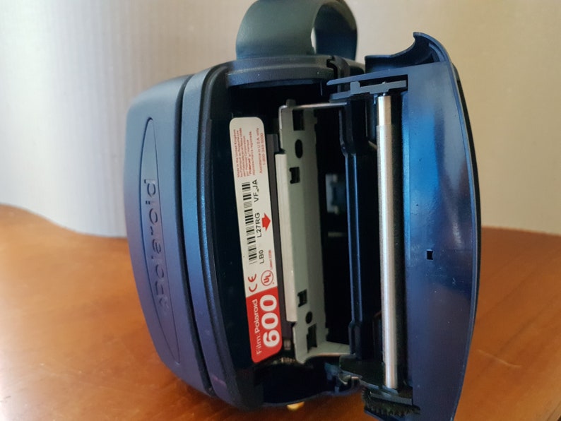 Polaroid 600