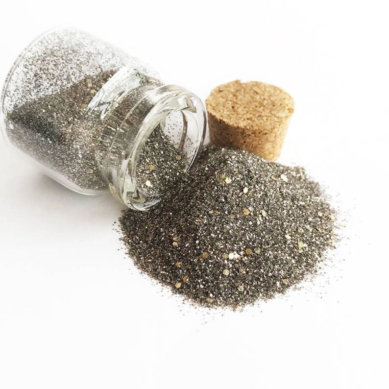 BIODEGRADABLE GLITTER Eco friendly glitter in Earthly Delights Bronze image 2