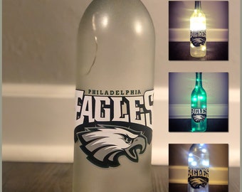 Philadelphia Eagles light up wine bottle