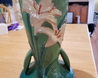 Antique Roseville Pottery Vase, 136-9