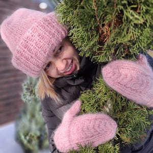 Chunky Knit Mohair  Fuzzy Beanie, Fluffy winter mittens and gloves, Handmade Wool Winter Hat, Mohair Hat and Gloves Set