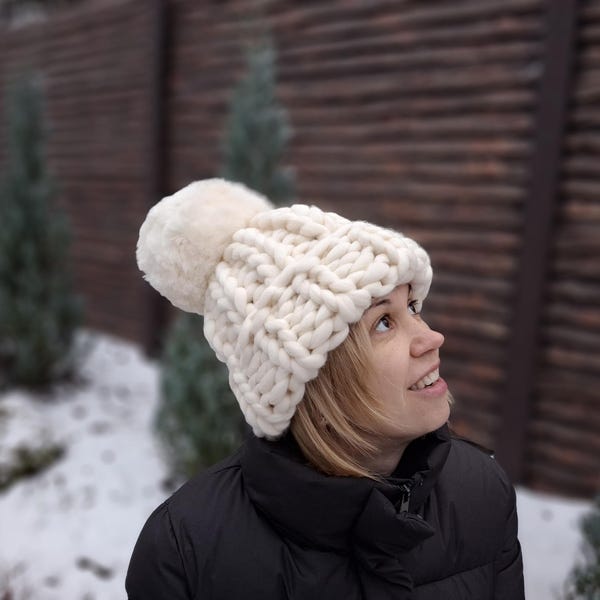 メリノウールポンポンハット、チャンキーニットビーニー