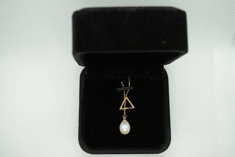velvet necklace box