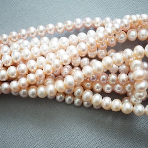 AAA+ 7mm Purple Freshwater Pearls, Loose Pearls, Round Pearls, 24 gauge hole, Cultured Pearls, pearl strands, pearl beads, pearl necklaces