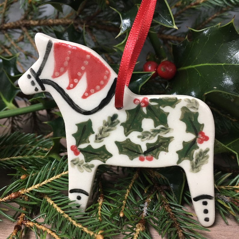 suzie mcdaniels ceramics notjustatit christmas gift guide 2020 horse decoration