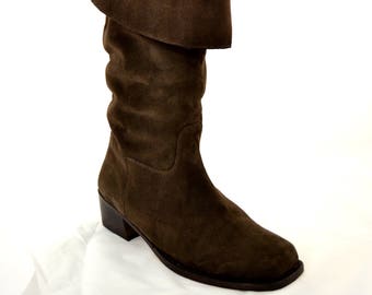 Jack Sparrow DMTNT Stiefel aus echtem dunkelbraunem Wildleder für Cosplay, handgefertigt in Italien, individuell anpassbar und maßgefertigt
