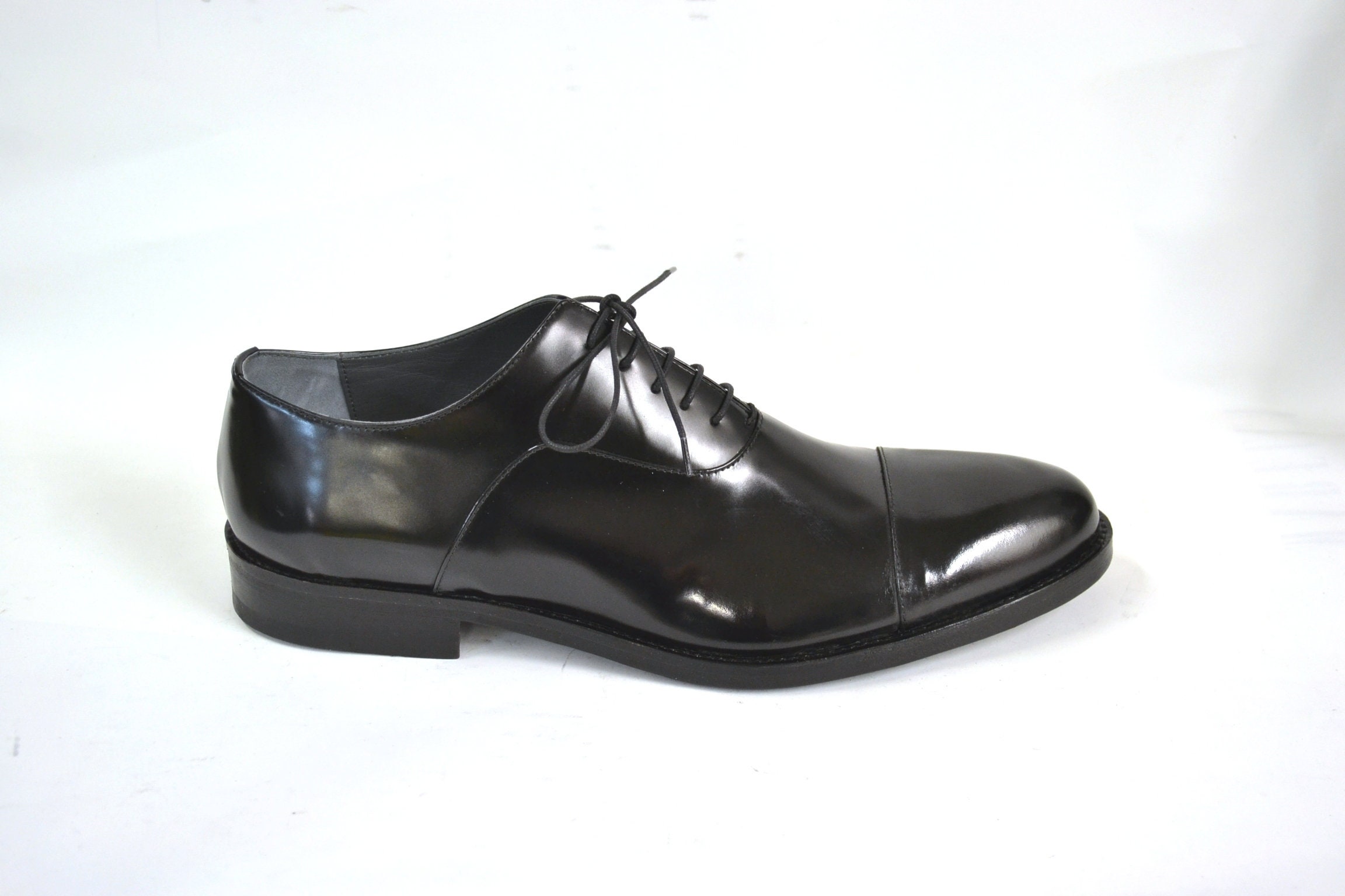 COPY - My own designer crafted shoes made in Ital… O.N.C.E | A Custom Shoe concept by J2 main image 2