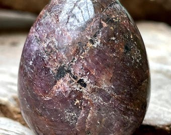 Oeuf rubis d'Inde