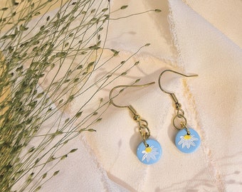 Spring Meadow Tiny Circle Earrings - Sky Blue with Hand-Painted Daisy Flowers, Cow Parsley and Bees - Polymer Clay - Limited Edition