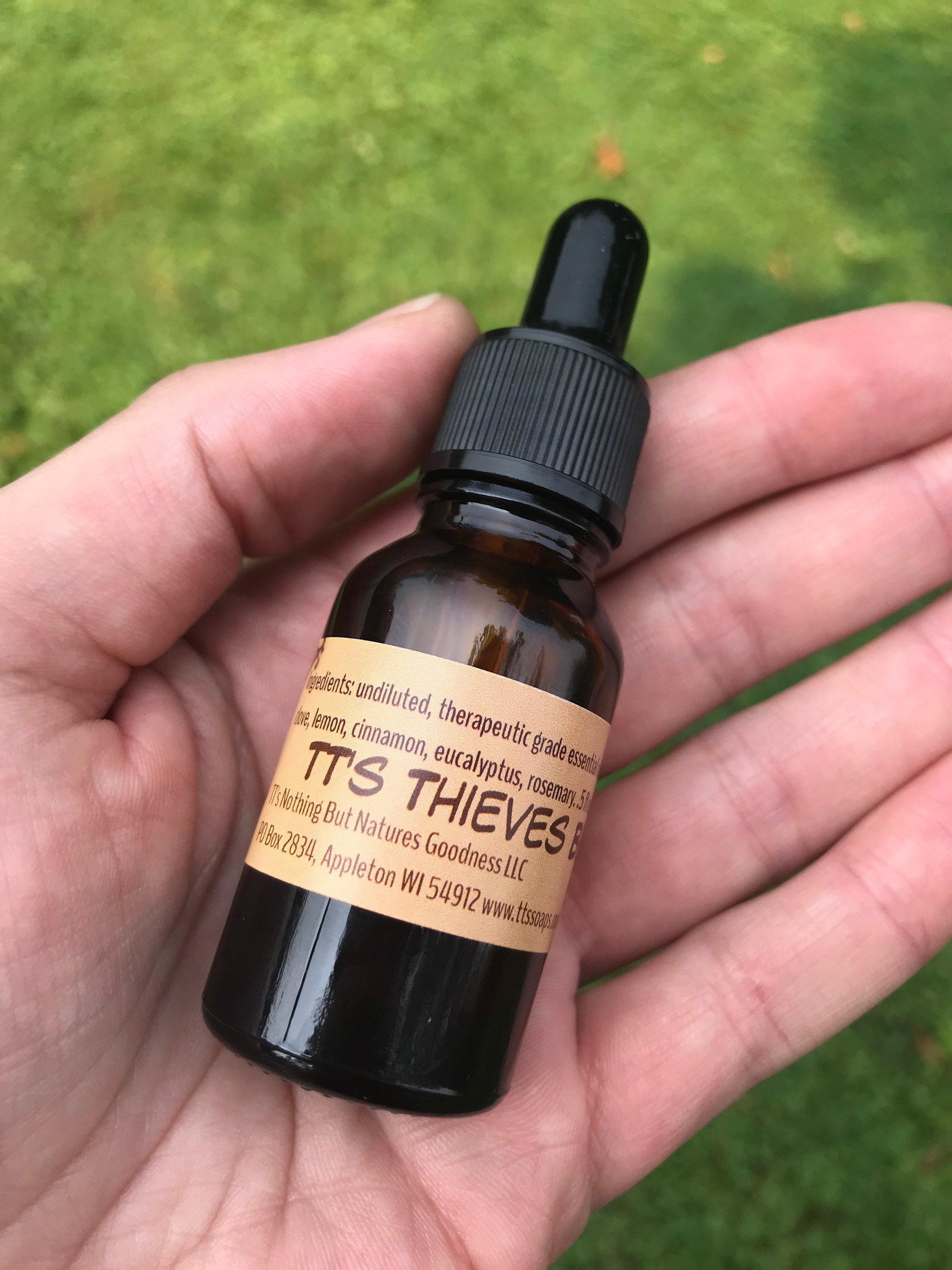 Our Thieves Blend pure undiluted therapeutic grade essential oil blend