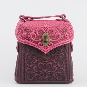 Embossed Leather Backpack: Convertible Shoulder Bag Handbag