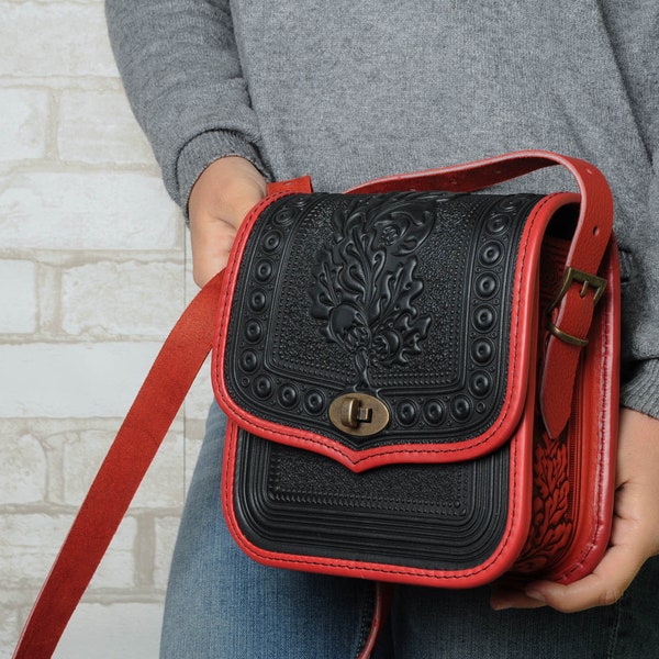 Ukrainian satchel in 2 colors, Embossed leather messenger bag, Ethnic saddle bag, Ladies city cross bag, Elegant cross body leather purse