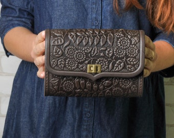 Brown leather belt bag, Belt purse for women, brown fanny pack, belt purse, bum bag, unique belt purse, embossed belt purse
