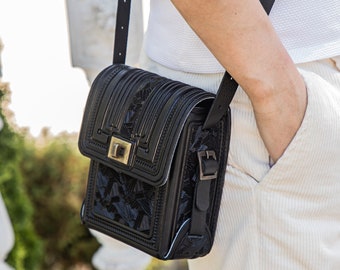 Black Leather Satchel Purse: Men&#39;s Shoulder Bag