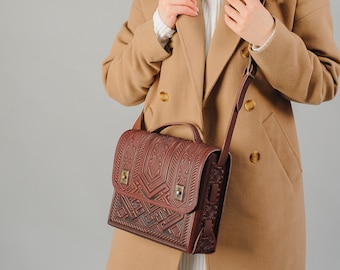 Brown leather satchel bag, brown brief case, genuine leather bag, embossed leather bag, crossbody bag, shoulder bag, capacious bag