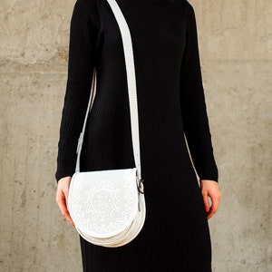 White leather  shoulder bag, crossbody bag, genuine leather bag, round leather purse, messenger bag, hot tooled leather, unigue bag for her