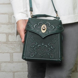 Embossed Green Leather Backpack: Convertible Shoulder Bag Handbag
