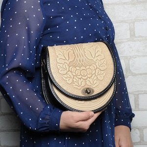 Embossed Leather Crossbody Bag: Handmade Beige Messenger Purse