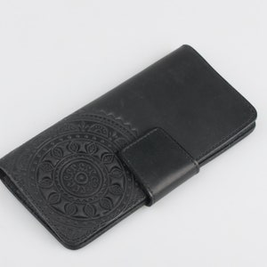 Cartera de cuero suave, Cartera con bolsillo para monedas, Cartera mandala, Cartera de grano completo, Cartera de mano, Cartera de mujer, Cartera negra, Regalo para ella